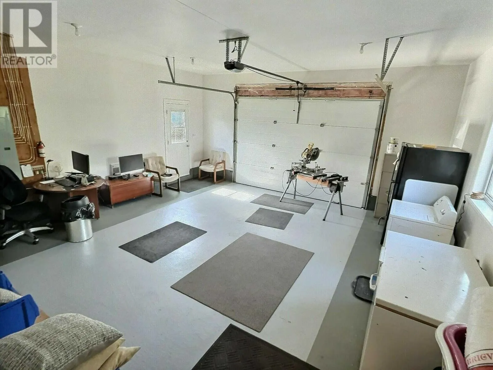 18 Joe's Place