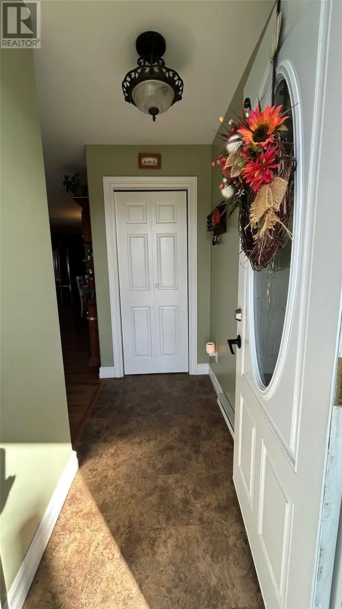 16 Ford Crescent