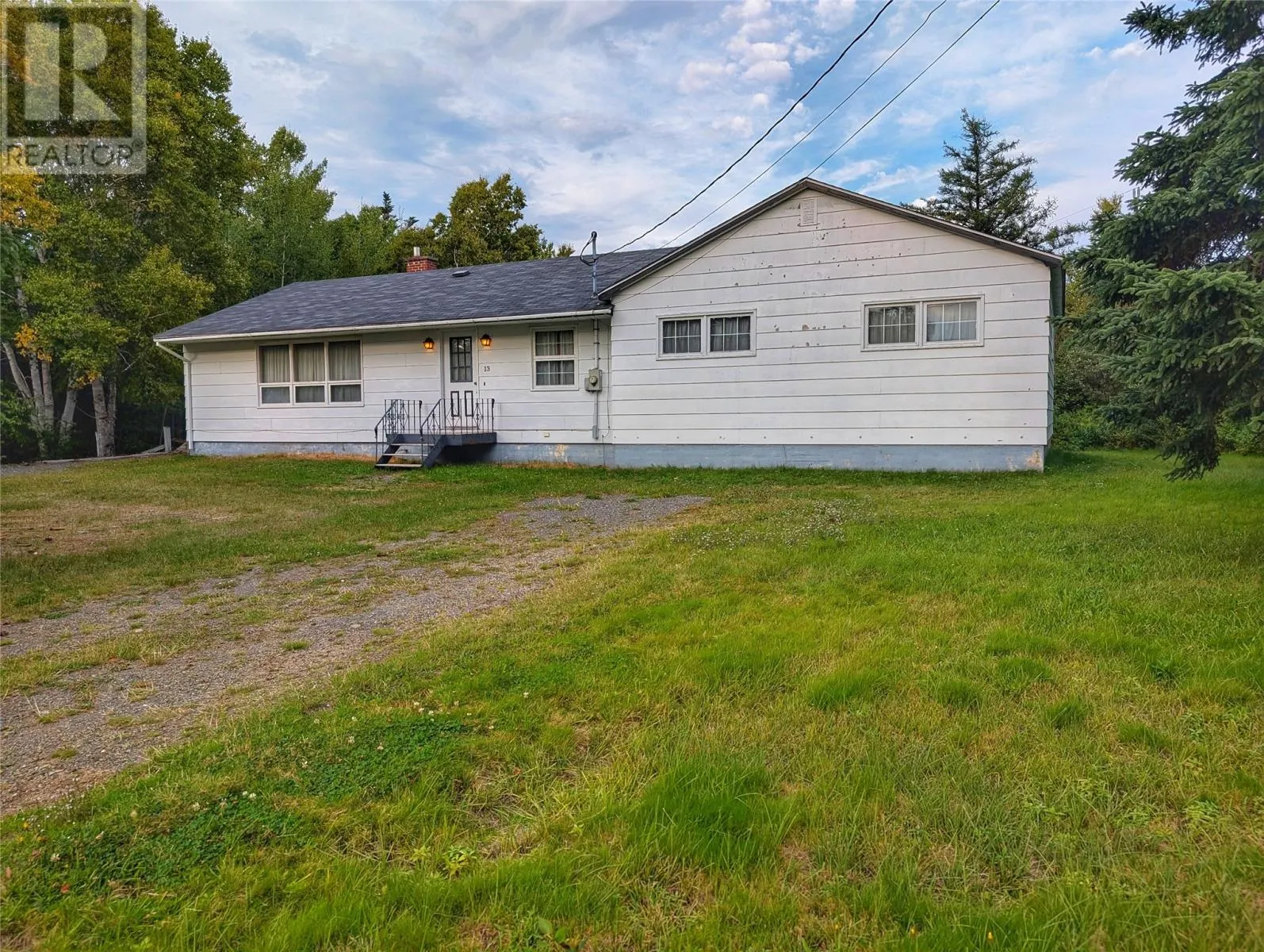 13 Tuckers Hill