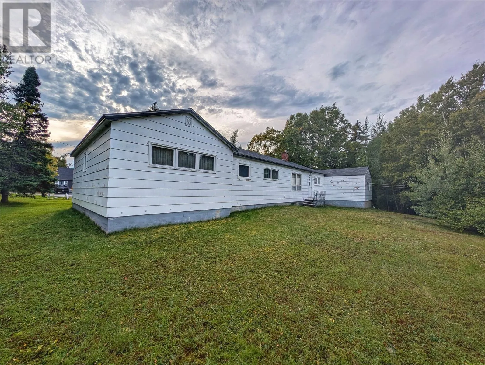 13 Tuckers Hill