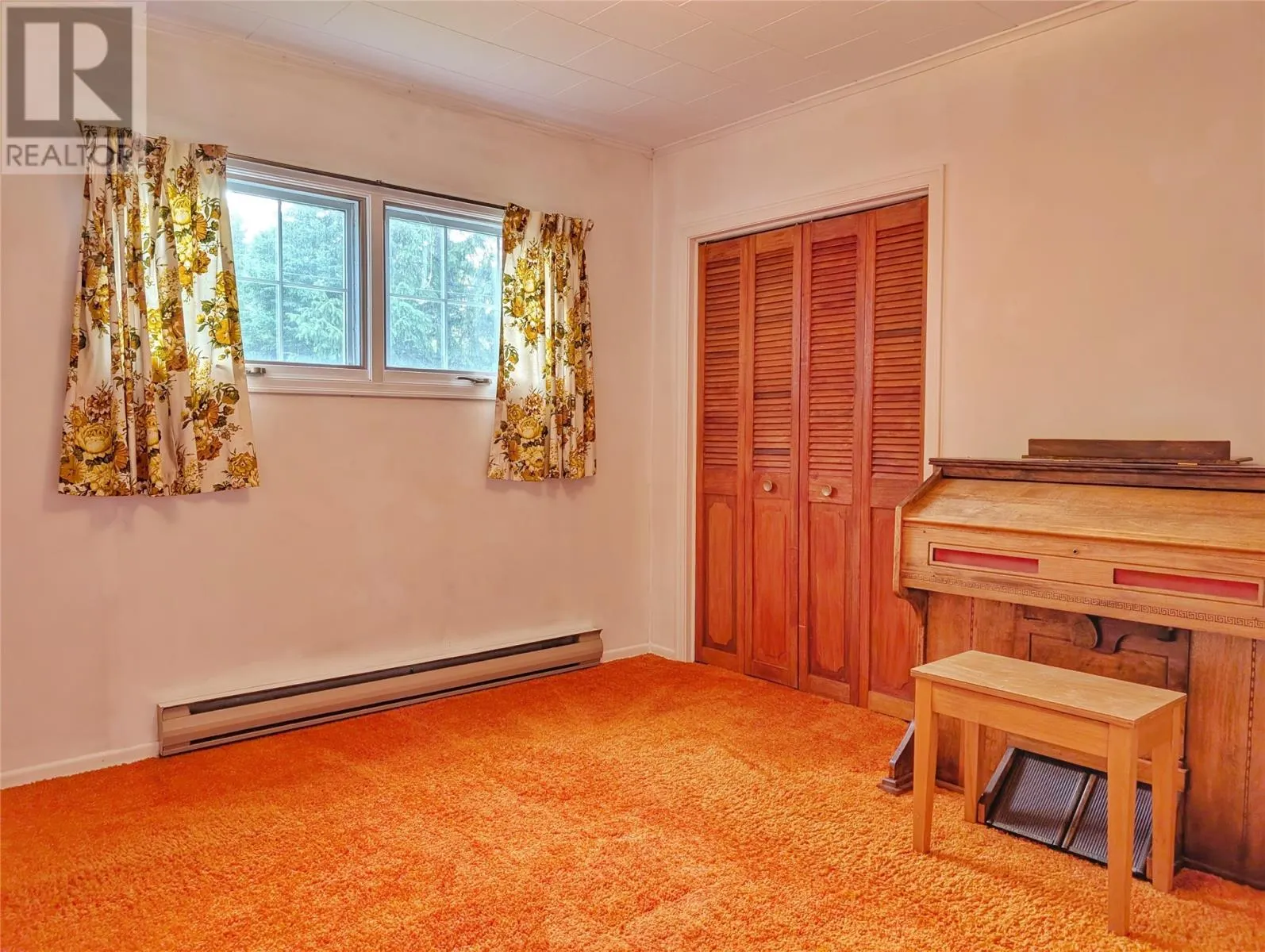 13 Tuckers Hill