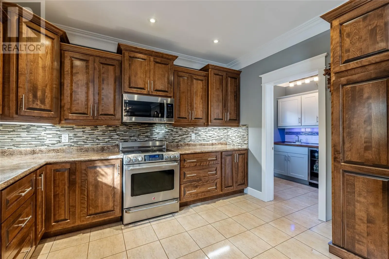 11 Abigail Place