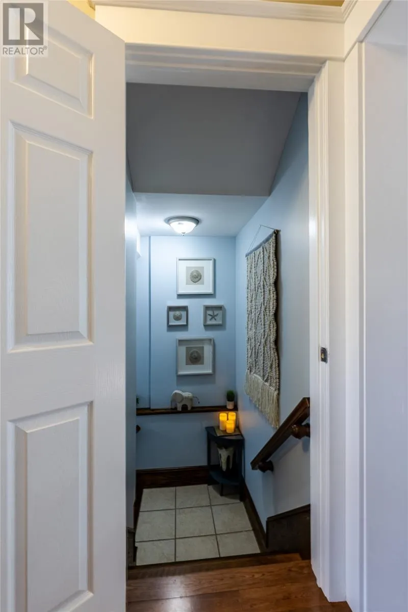 11 Abigail Place