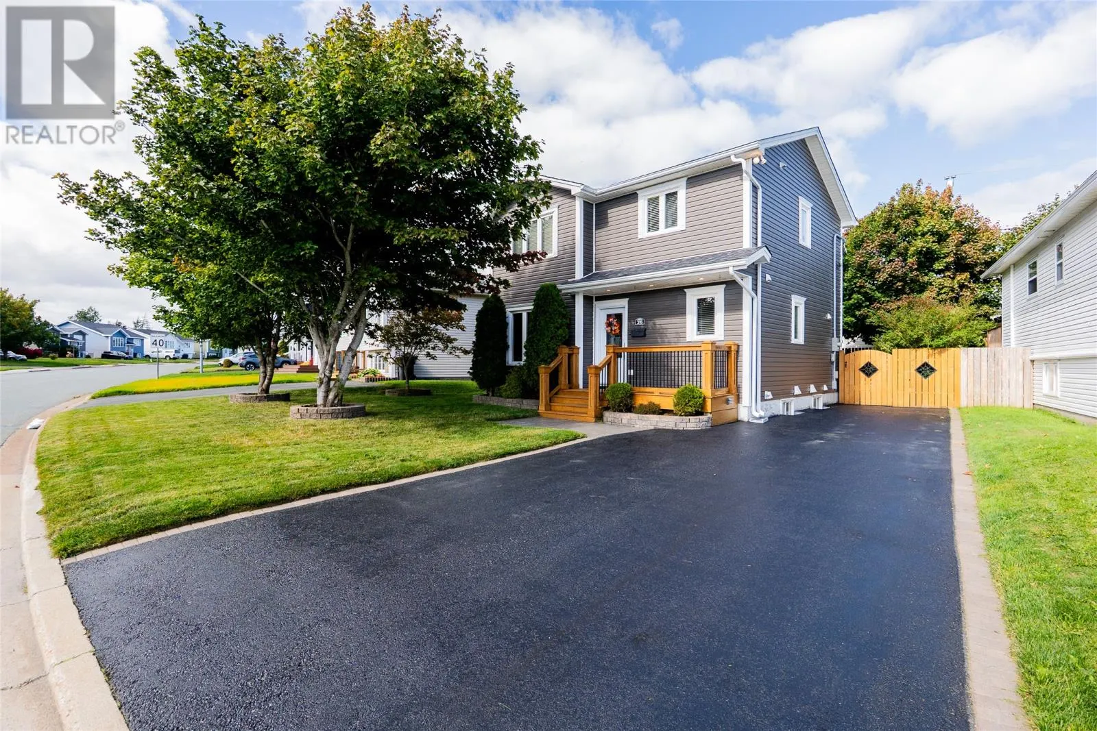 26 Emerald Drive