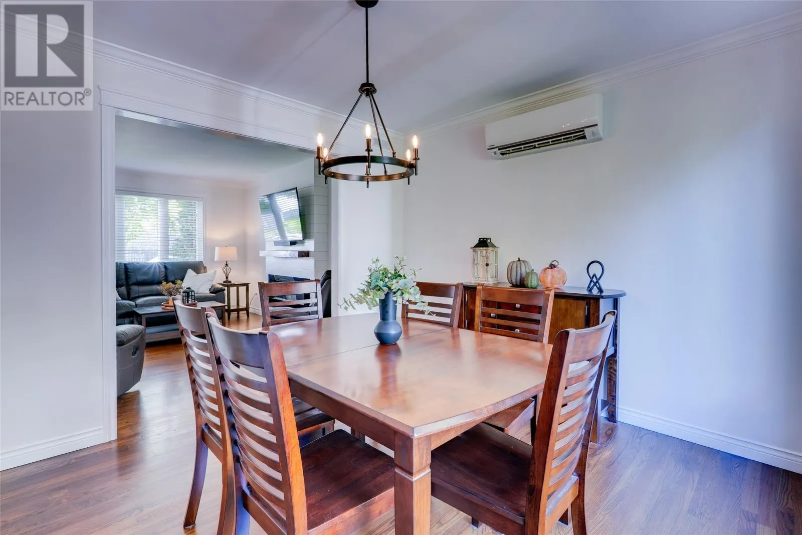 26 Emerald Drive