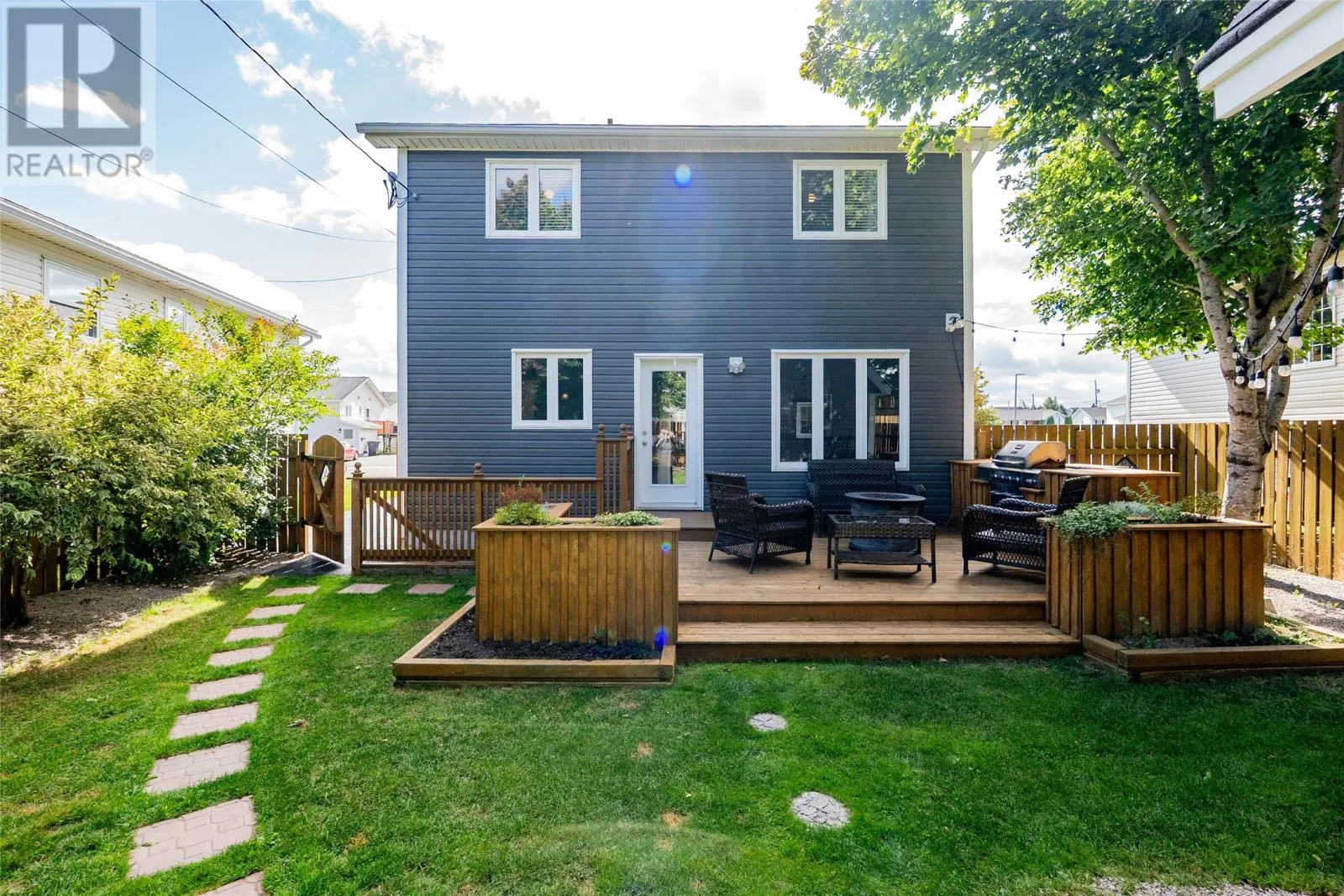 26 Emerald Drive