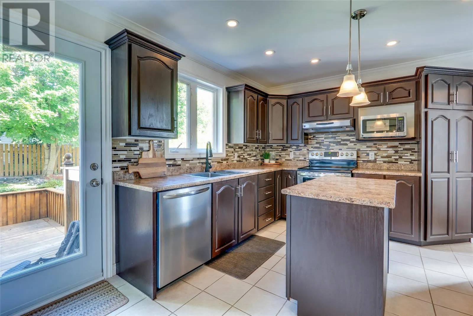 26 Emerald Drive