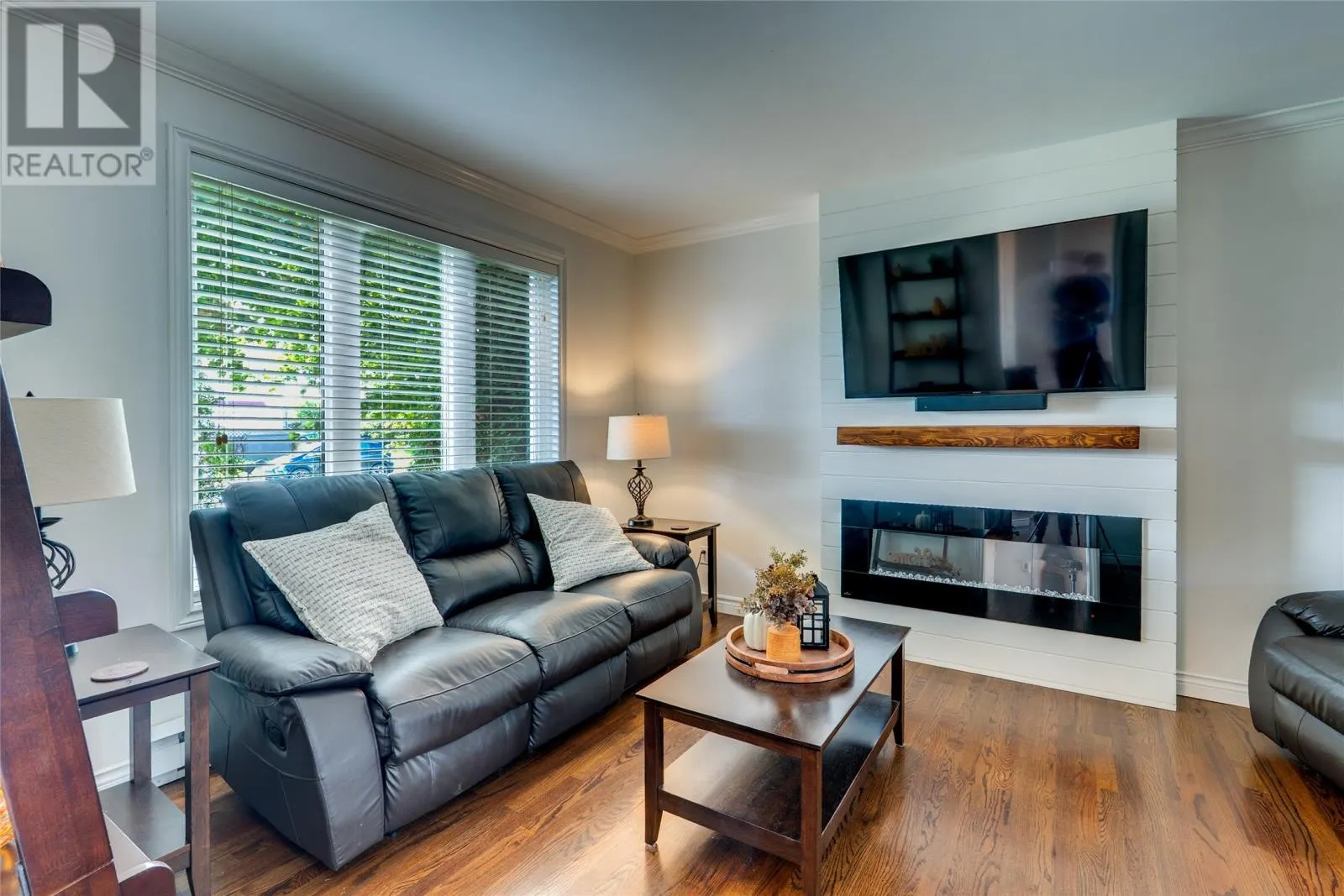 26 Emerald Drive