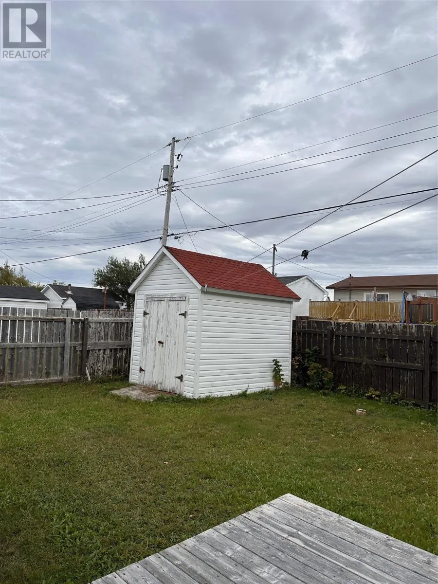 7 Courtney Street