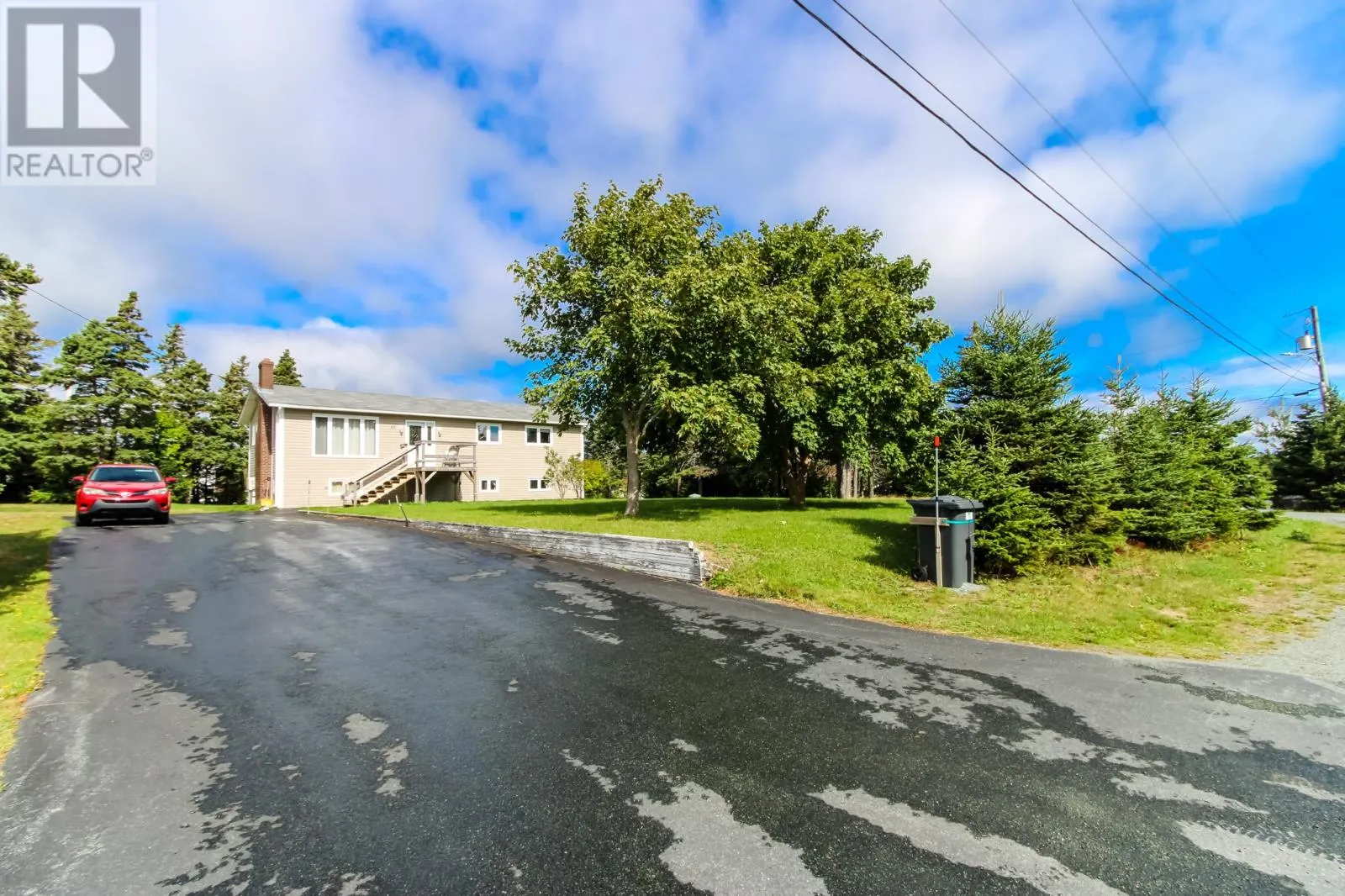 41 Howletts Avenue
