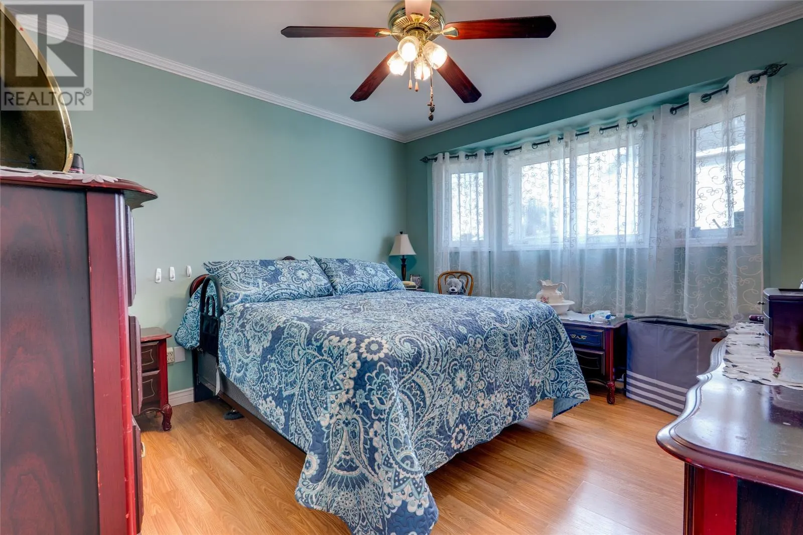 53 Emerald Drive