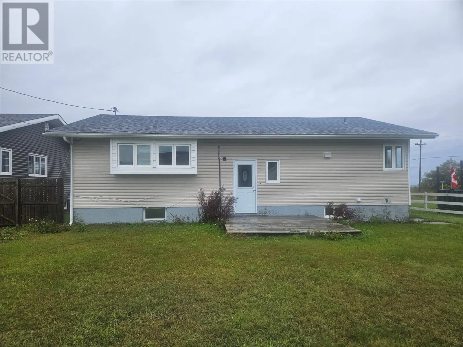 3 Courtney Street