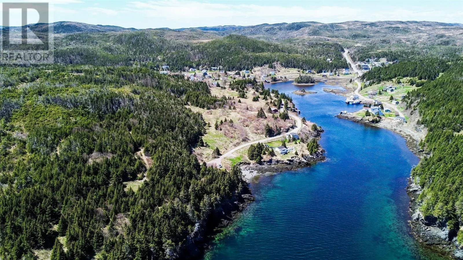18 Beachy Cove Road