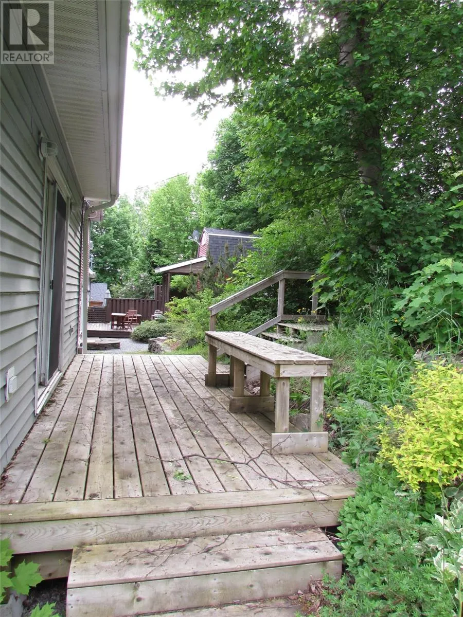 79 East Valley Road