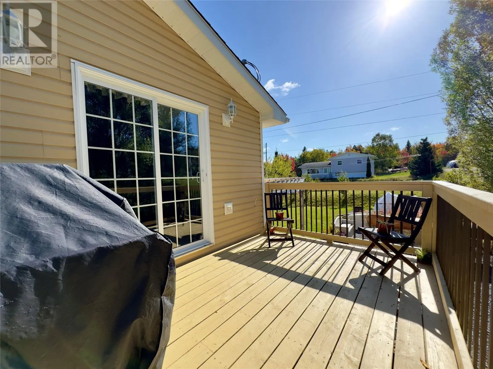 36 Hillview Avenue