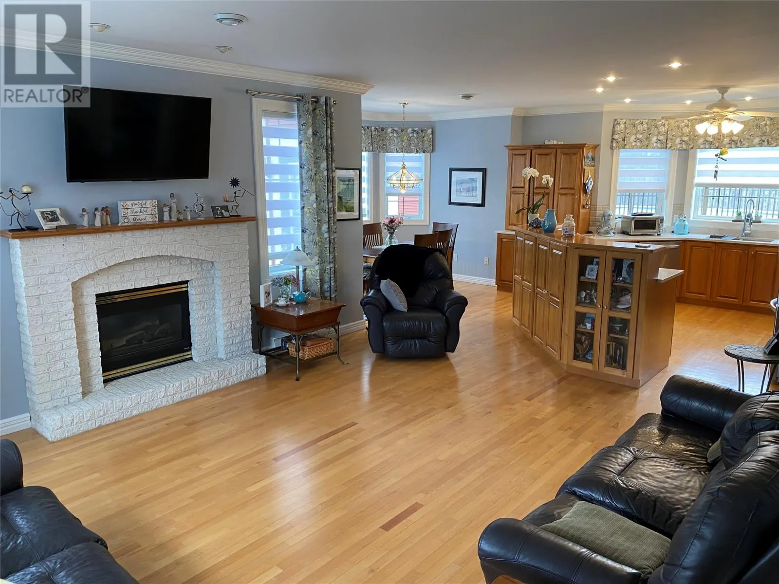 57 Kinder Drive