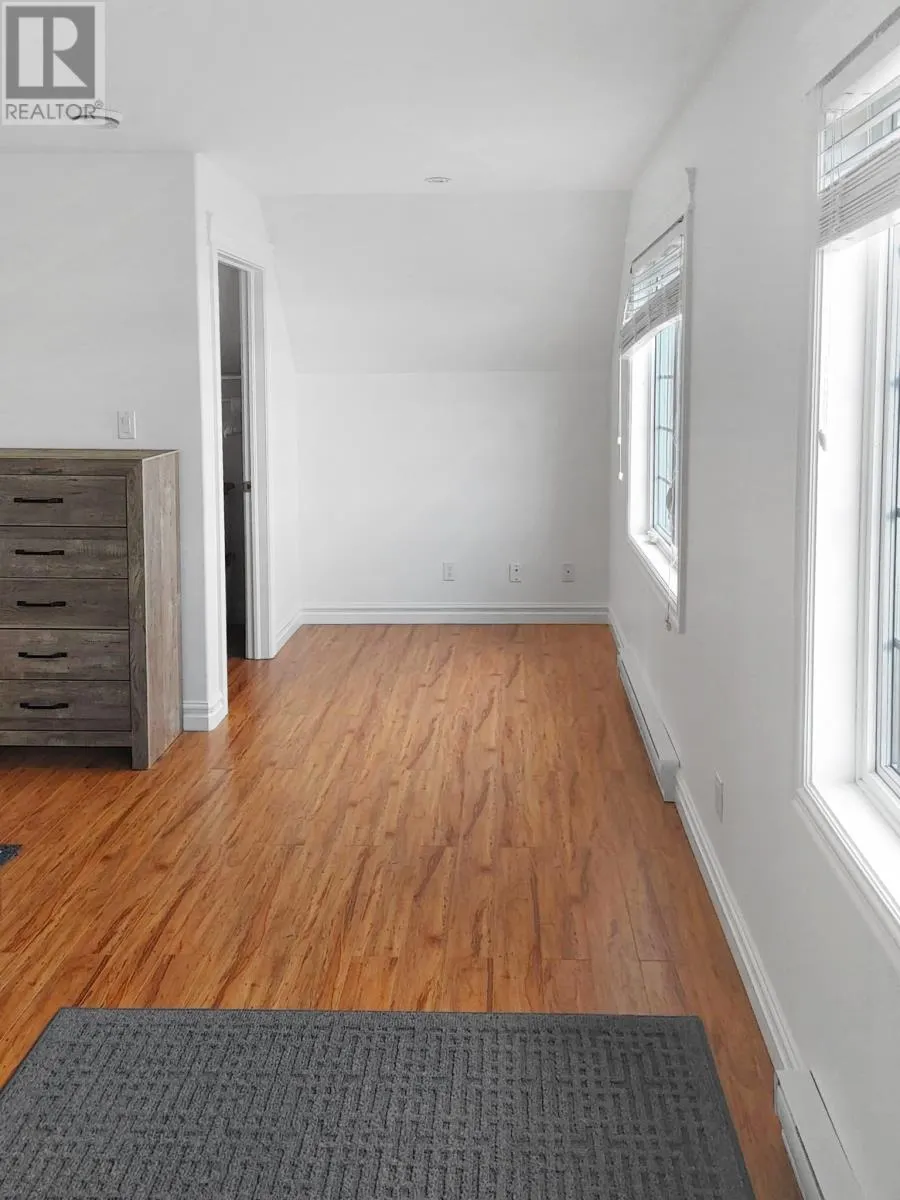 3 Moses Point Lane