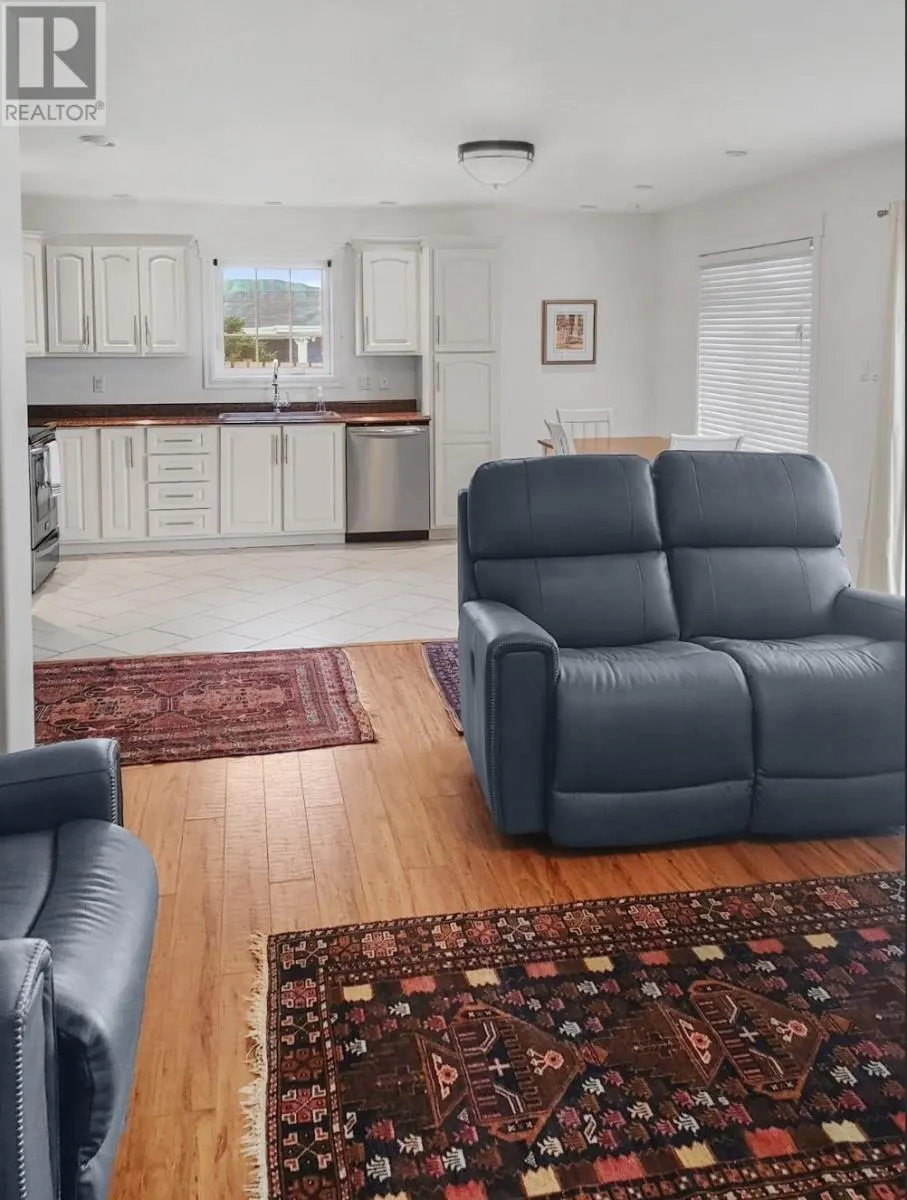 3 Moses Point Lane