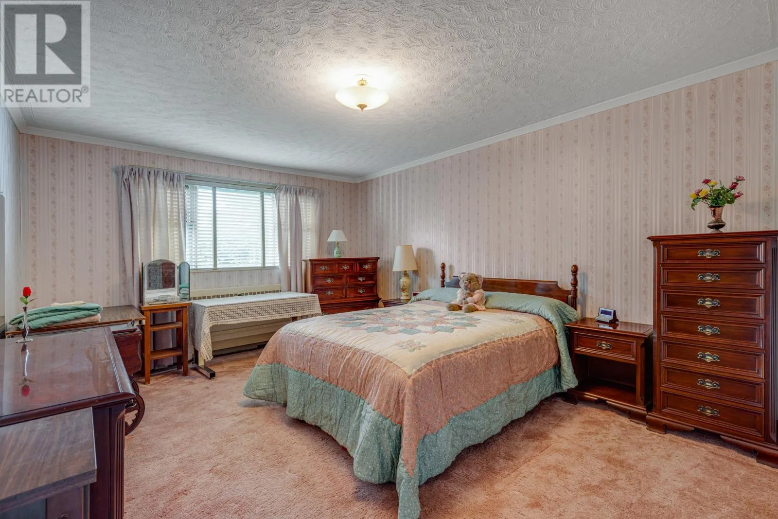 10 Chestnut Place