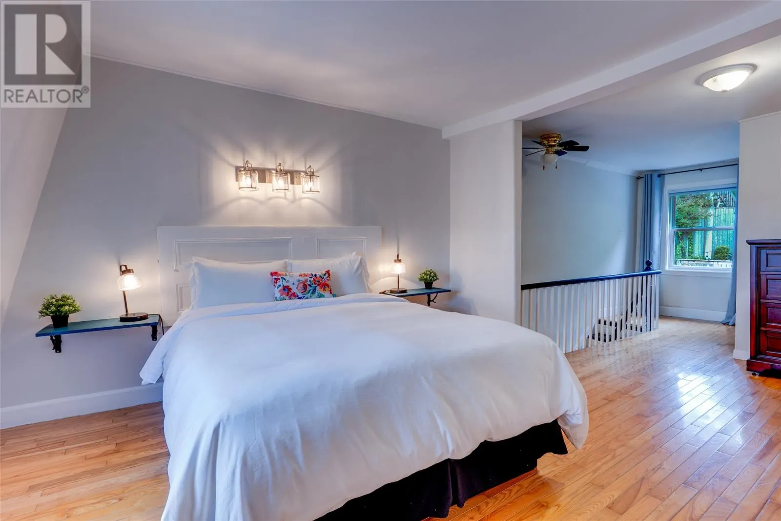 28 Kings Road