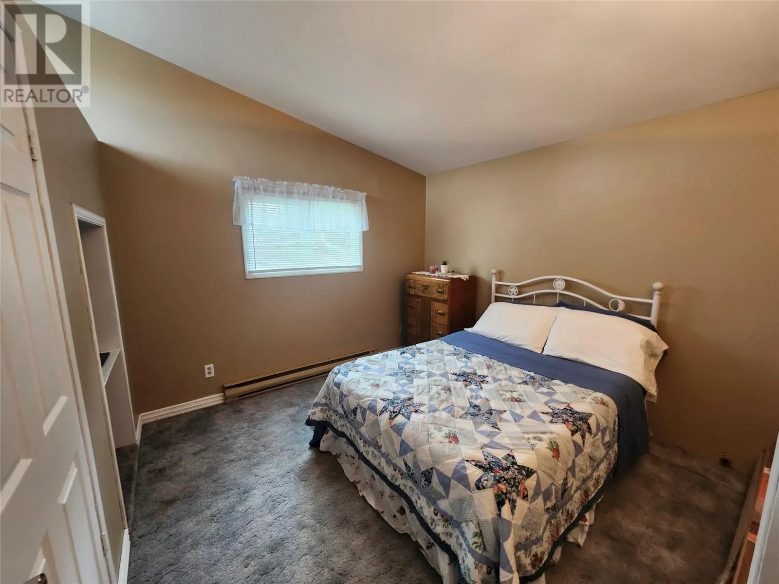 14 Wadland Crescent