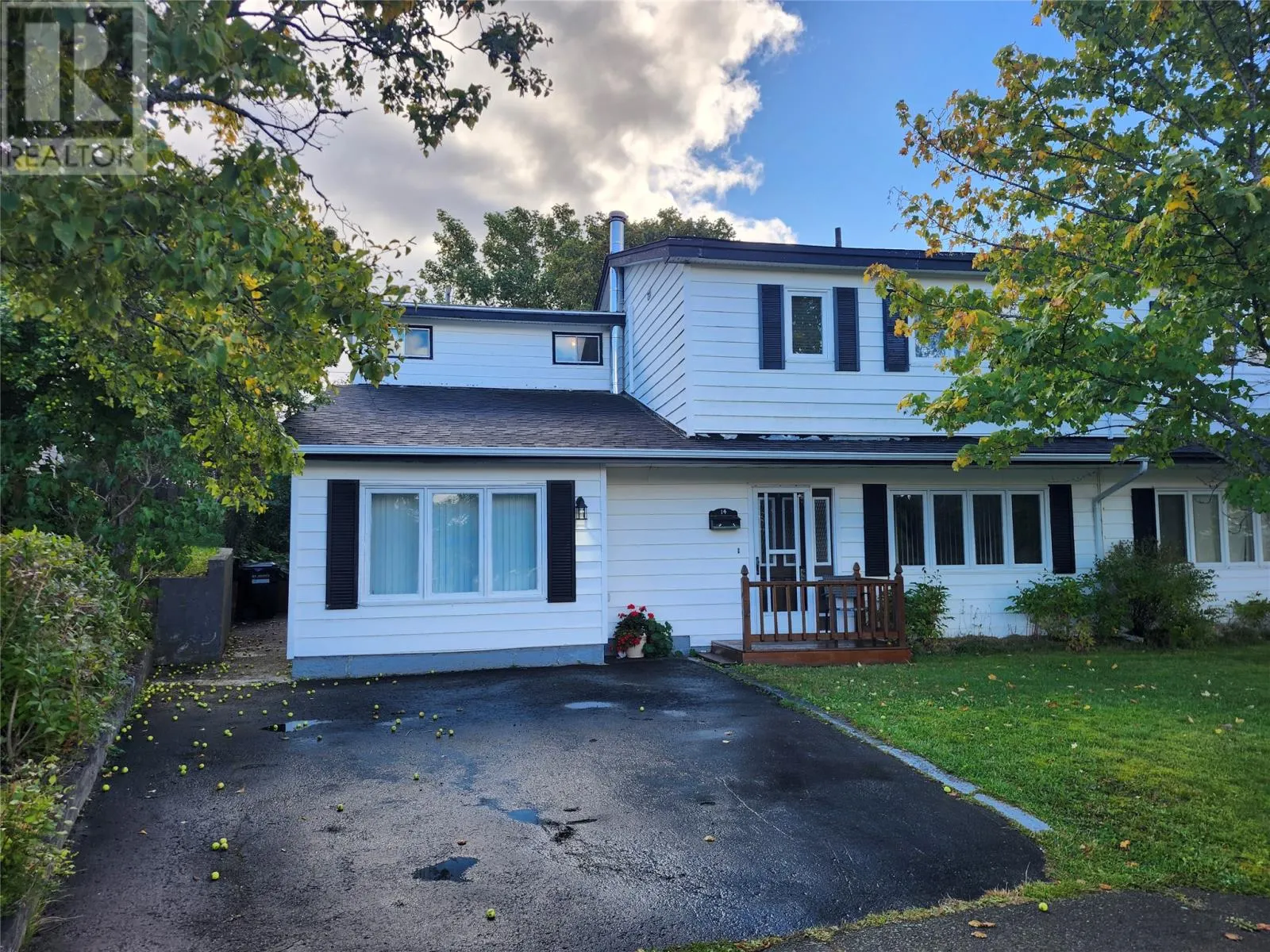 14 Wadland Crescent