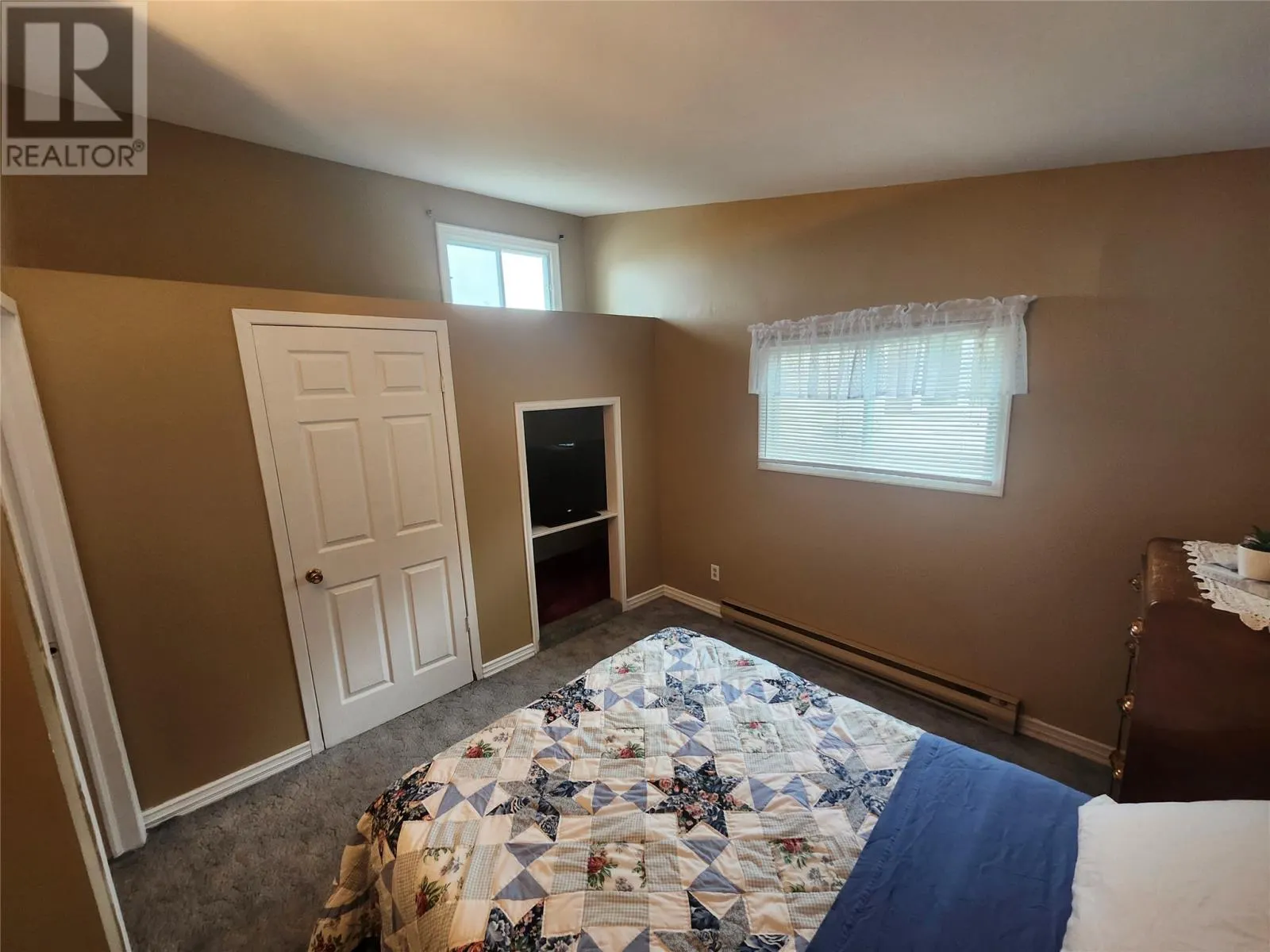 14 Wadland Crescent