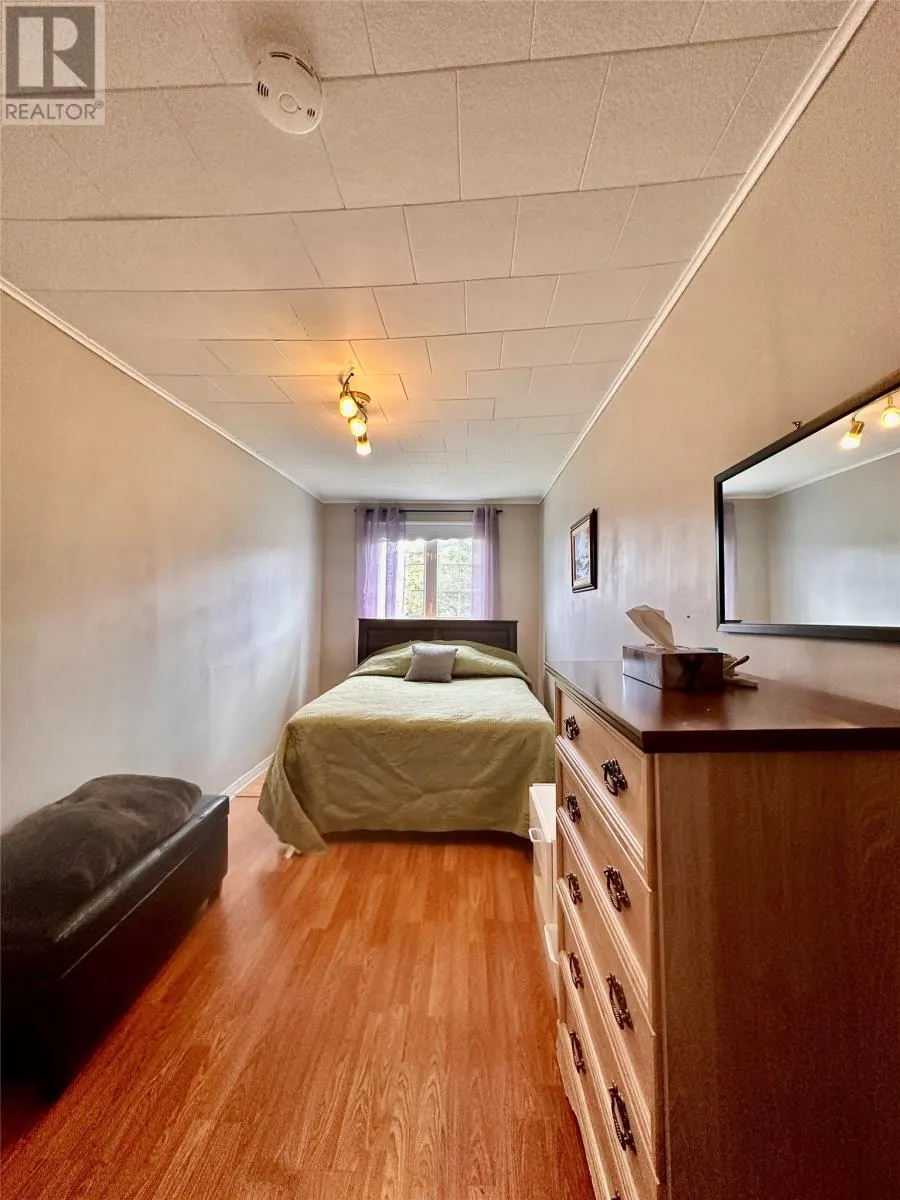21 Drakes Road