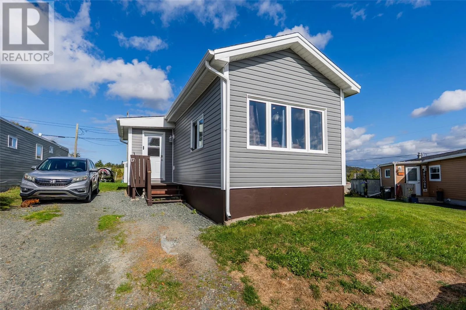 17 Meadowbrook Park Road