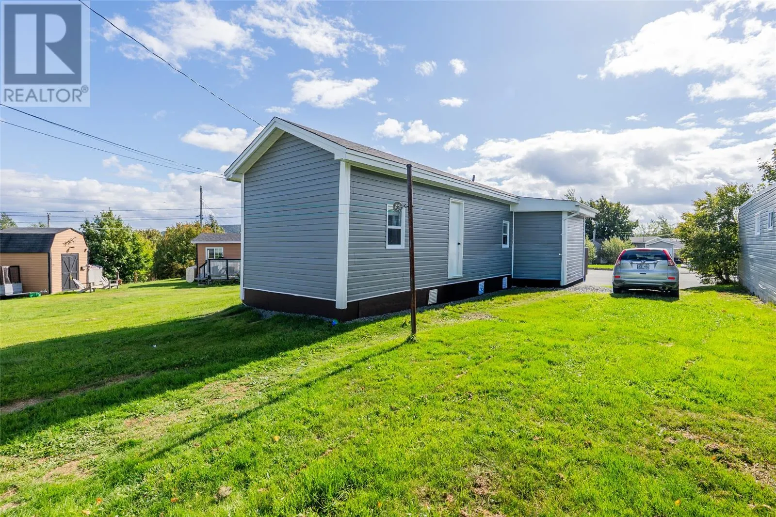 17 Meadowbrook Park Road