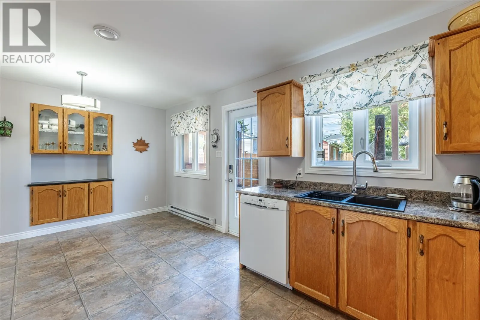 77 Stojko Place