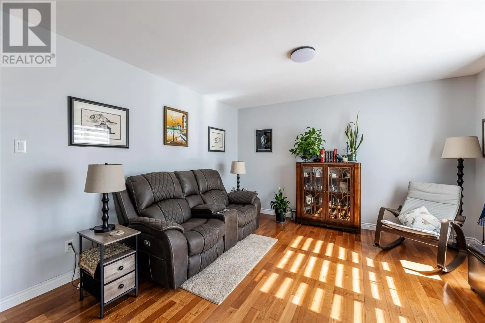 77 Stojko Place