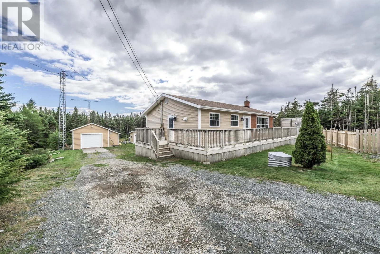 29 Round Pond Road