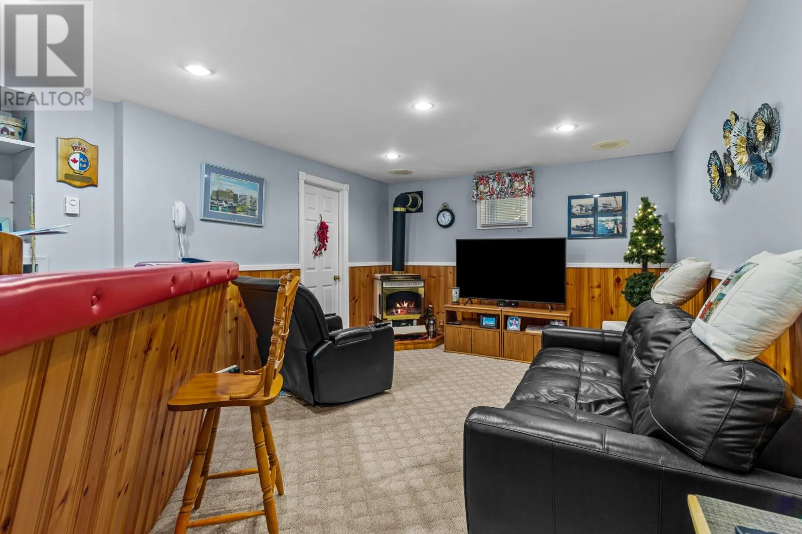 76 Ewings Road