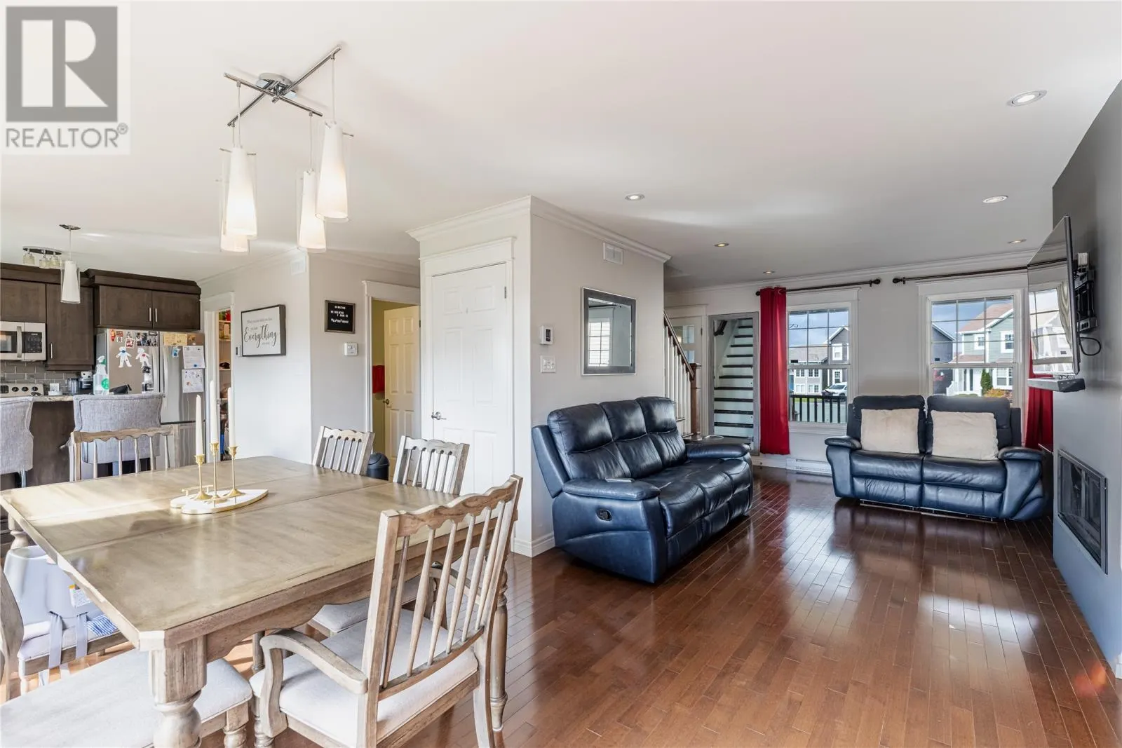 6 Fallowtree Place