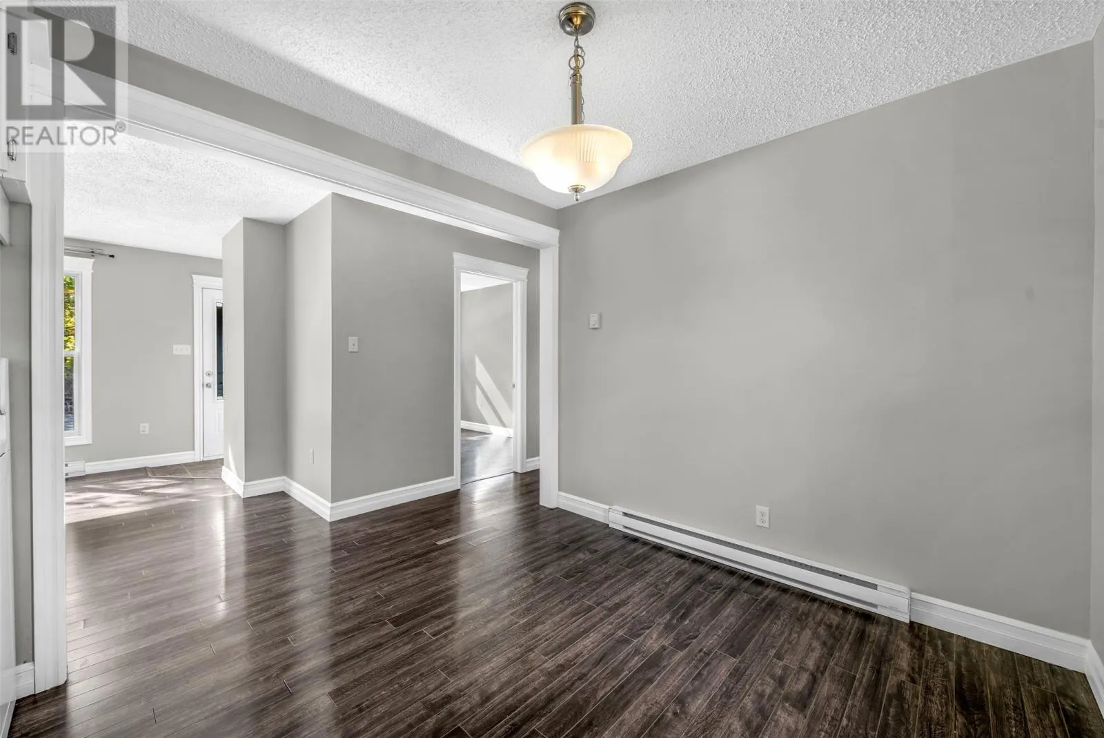 76 Chamberlains Road