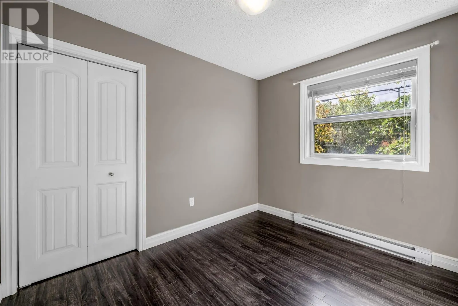 76 Chamberlains Road