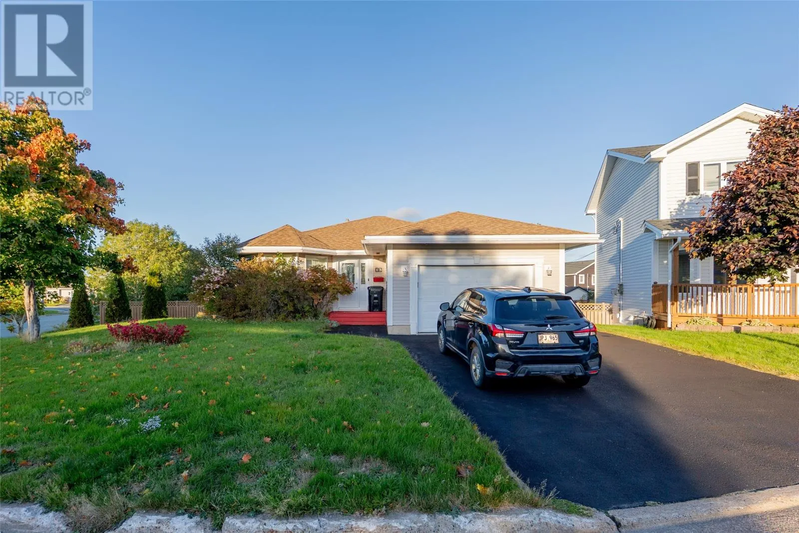 13 Briarwood Place