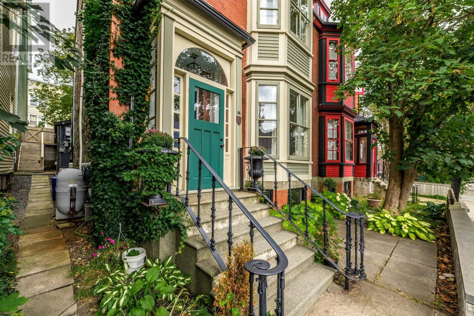 34 Queens Road
