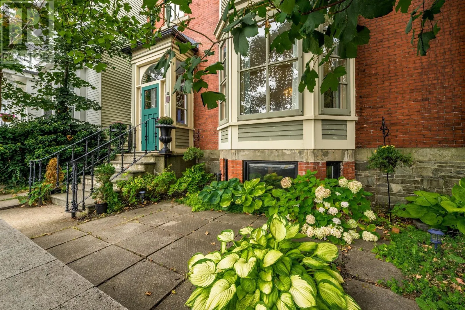 34 Queens Road