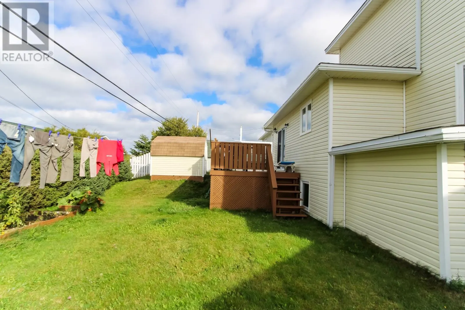 32 McCourt Close