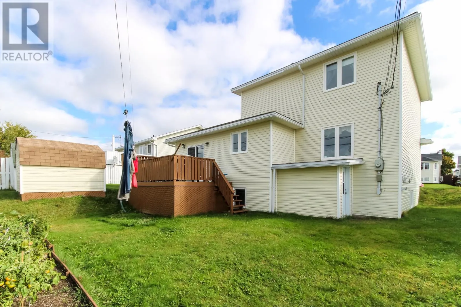 32 McCourt Close