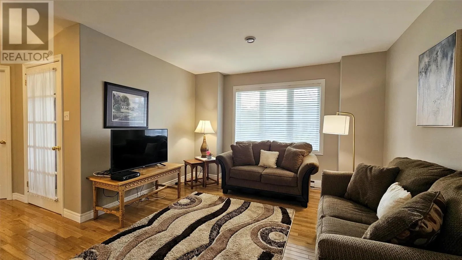 9 Cormorant Place
