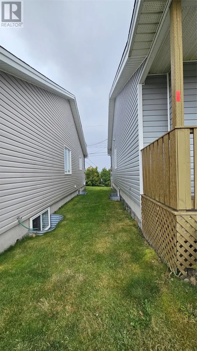 9 Cormorant Place