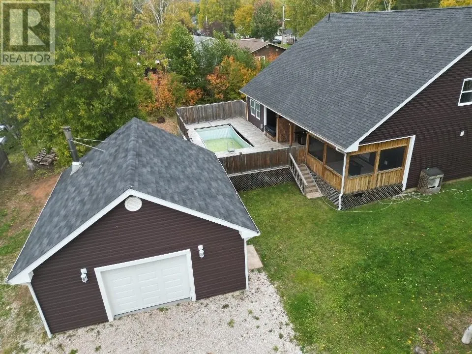27 Dawson Drive