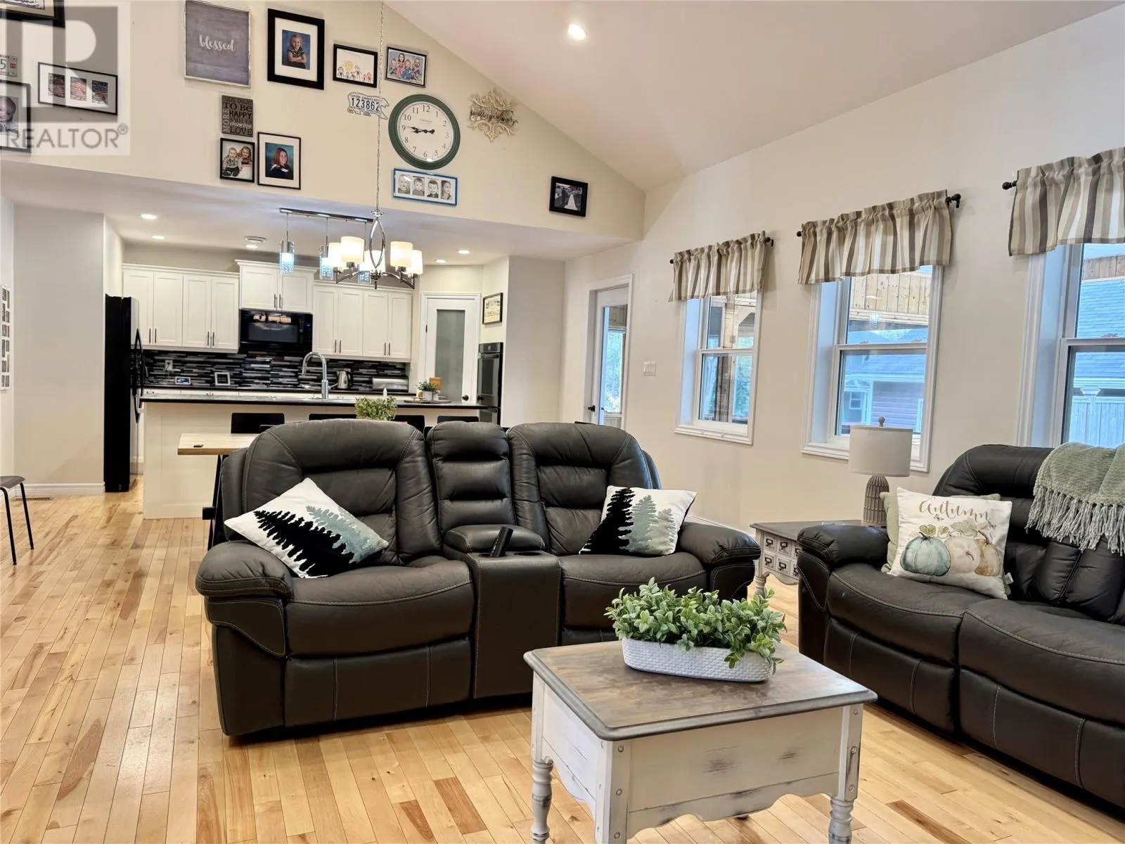 27 Dawson Drive