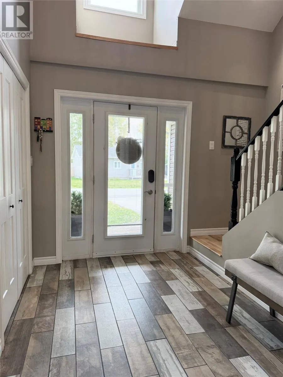 27 Dawson Drive
