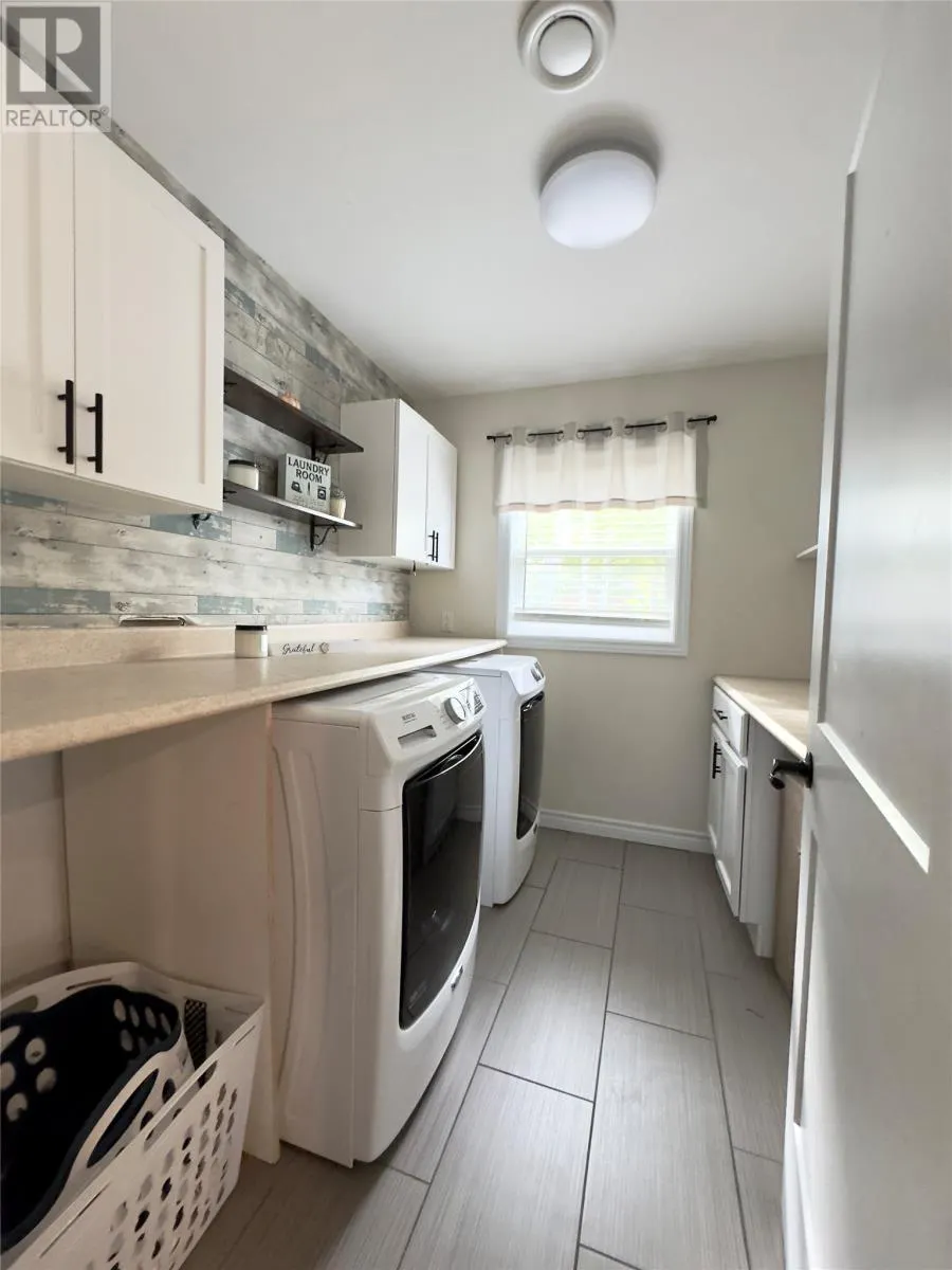 27 Dawson Drive