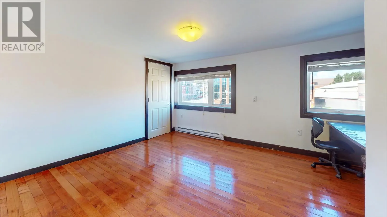 113-117 Longs Hill