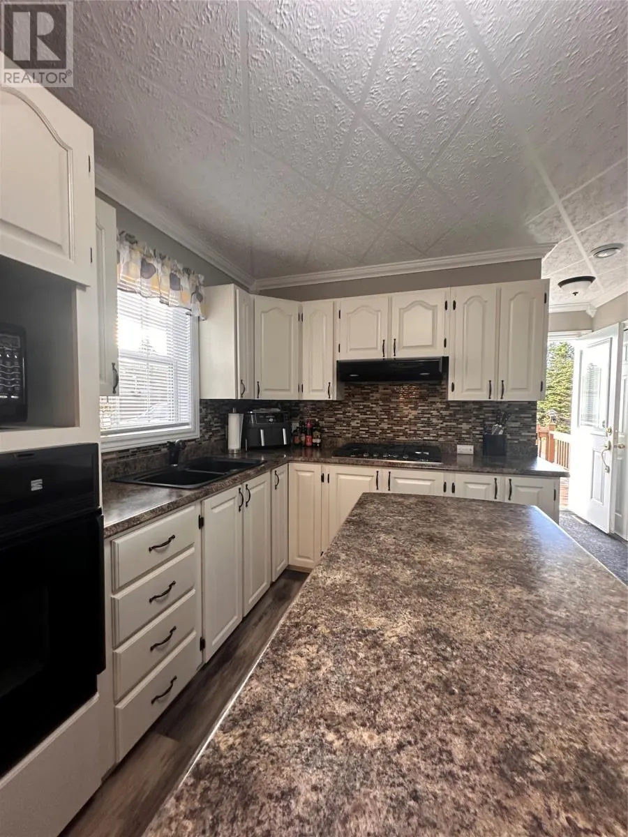 34 Kimberley Farm Drive
